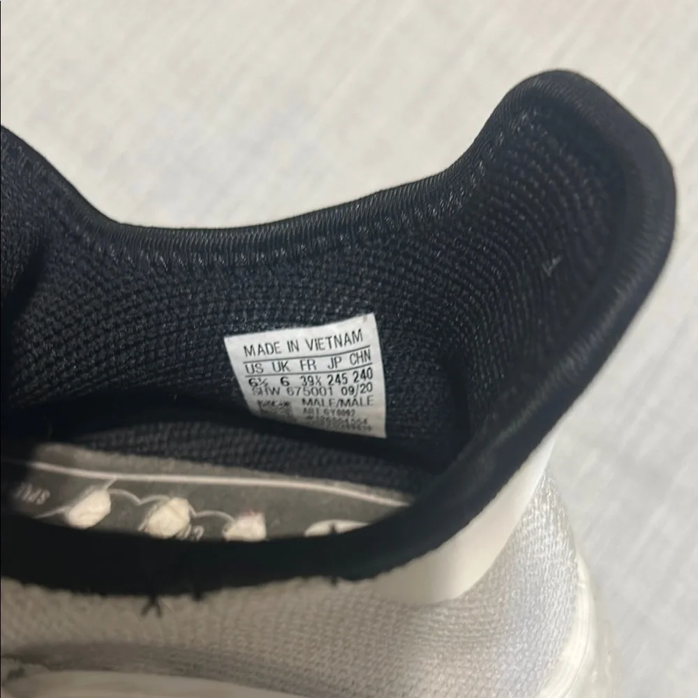 Adidas Pharrell Williams White and Black Sneakers - Picture 6 of 7